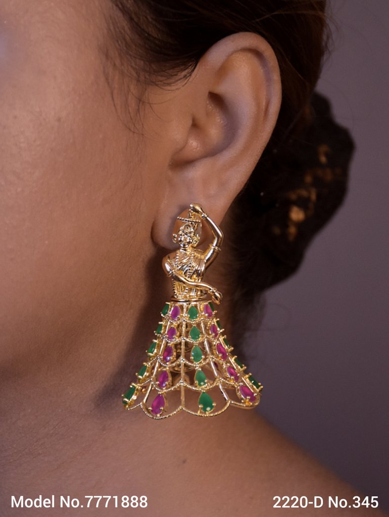 Latest Trendy Earring Design - Style 5 - Amaara World