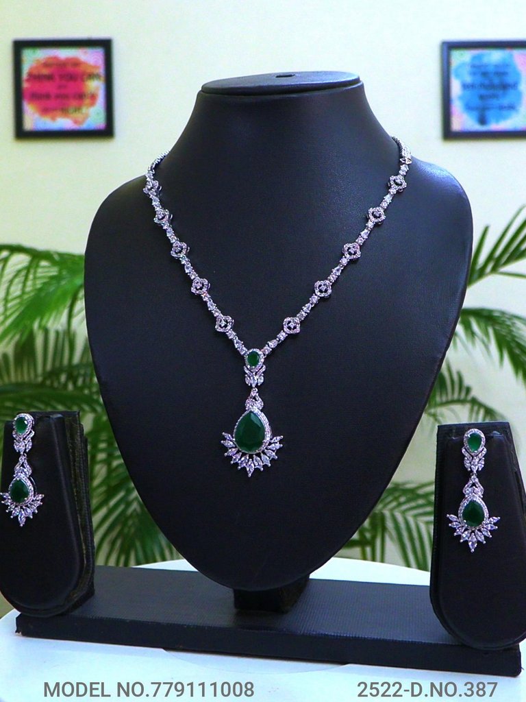 Necklace Set for Wedding Occasions - Style 2 - Amaara World