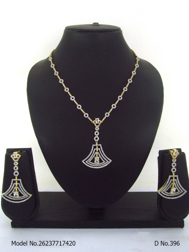 When Tradition meets Trend - Style 1 - Amaara World