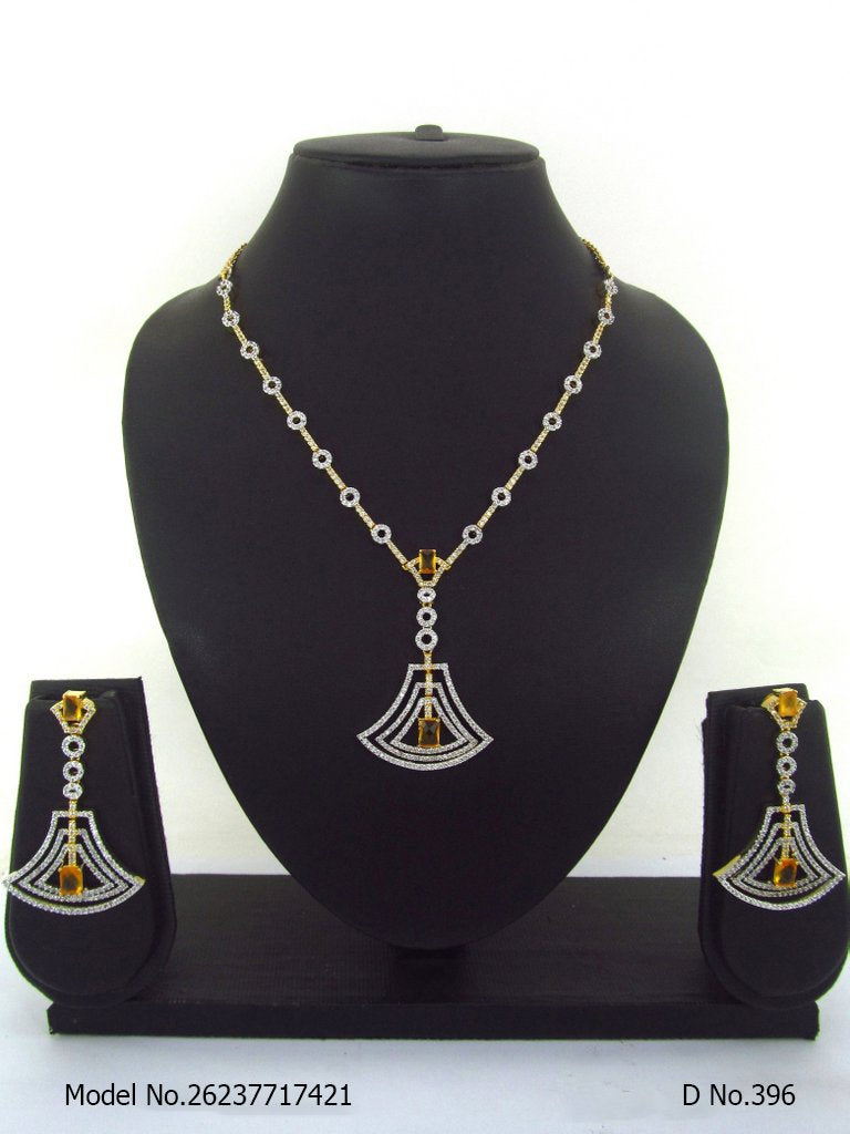 When Tradition meets Trend - Style 2 - Amaara World