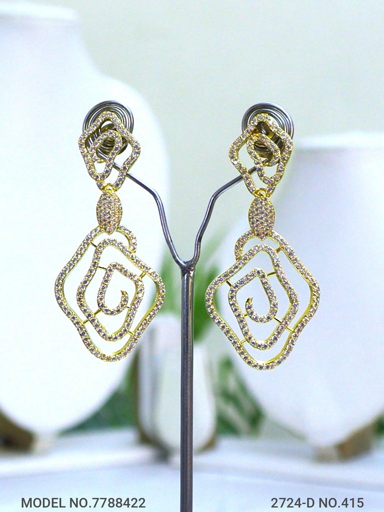 Artificial Diamond Cz Jewelry Set - View 3 - Amaara World