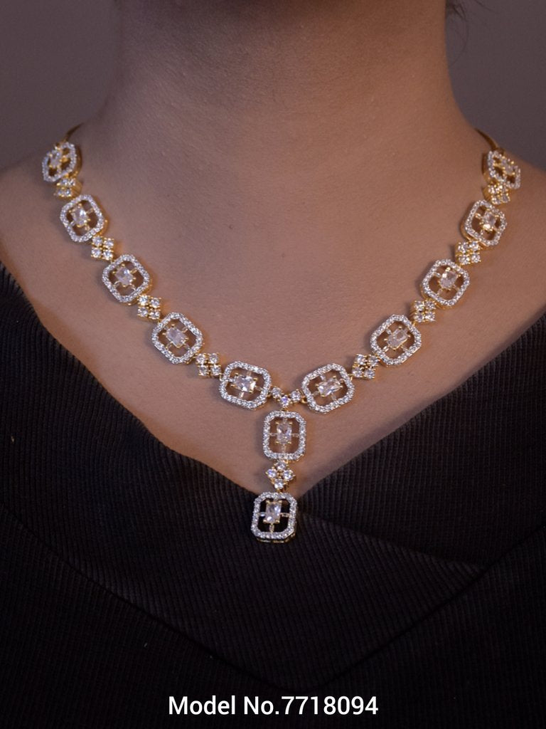 A necklace Set for all Occasions ! - View 2 - Amaara World