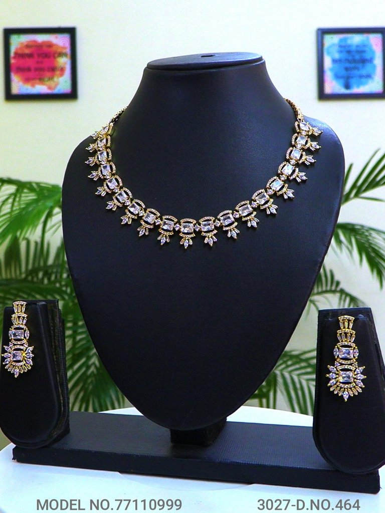 Made in India | Cz Necklace Set - Style 4 - Amaara World