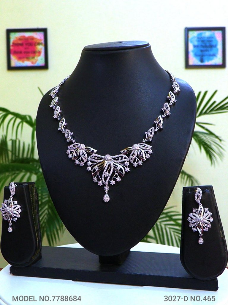Original Zircon Necklace Set - Style 1 - Amaara World
