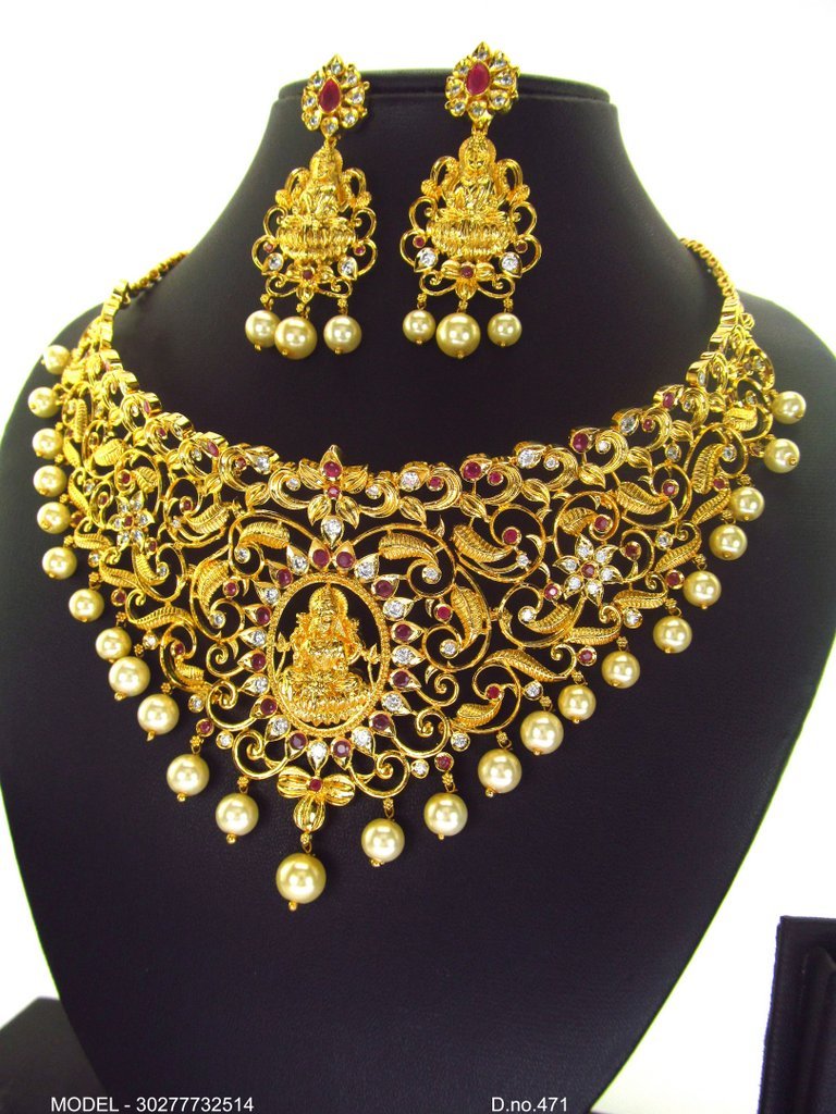 Traditional Necklaces