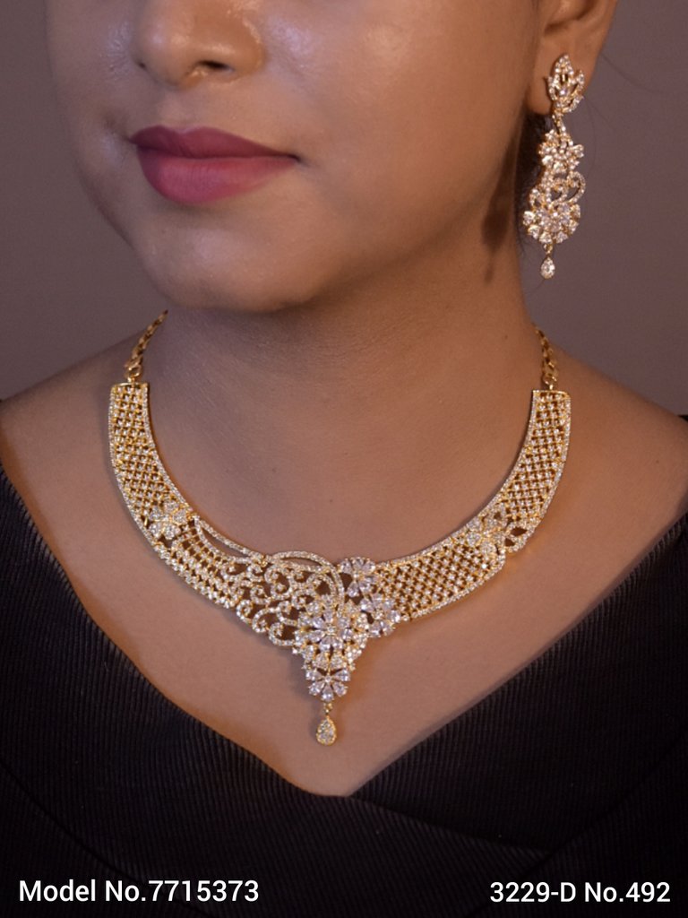 Fine Fashion Classic Necklace Set - Style 1 - Amaara World