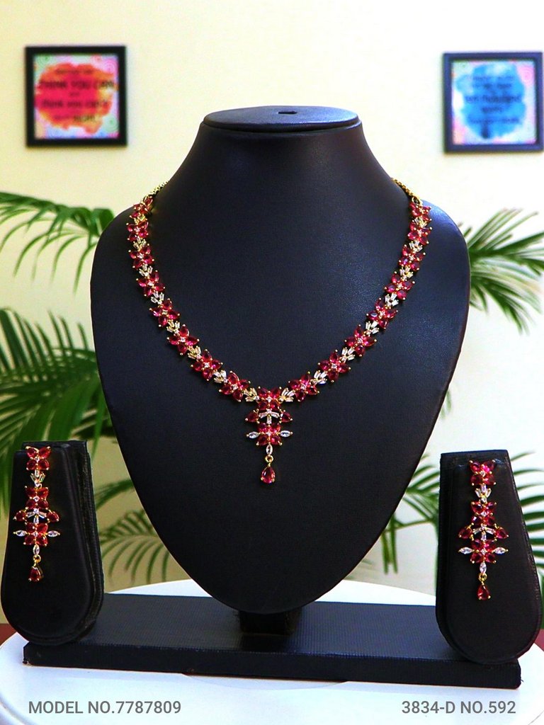 Bridesmaid Necklace Set for Traditional Weddings - Style 3 - Amaara World