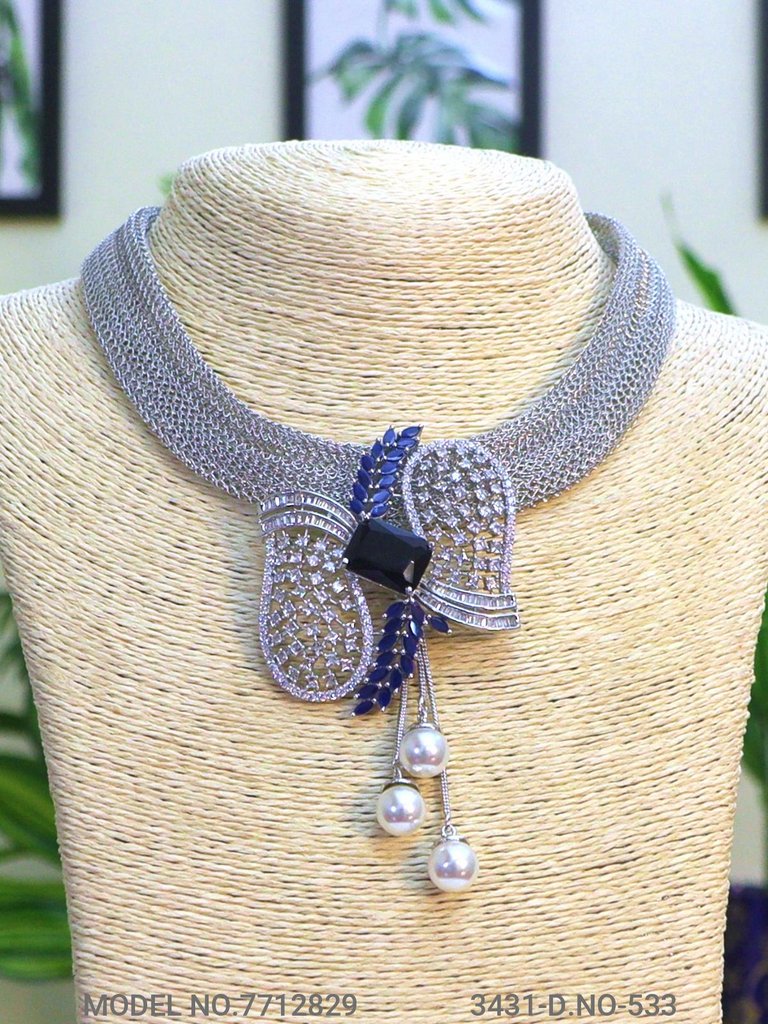 Handcrafted Masterpiece | Cz Pendant Set