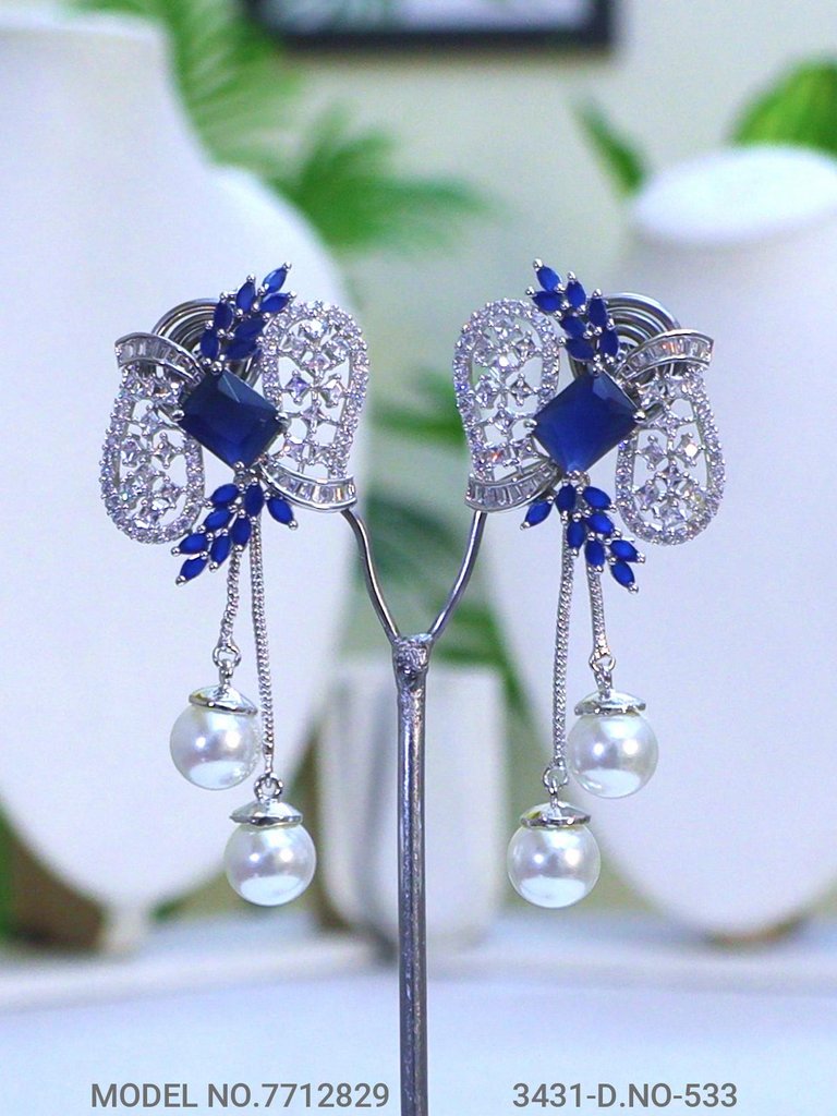 Handcrafted Masterpiece | Cz Pendant Set