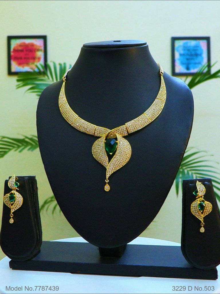 Let your Personality reflect Art - Amaara World USA - SKU 7787439