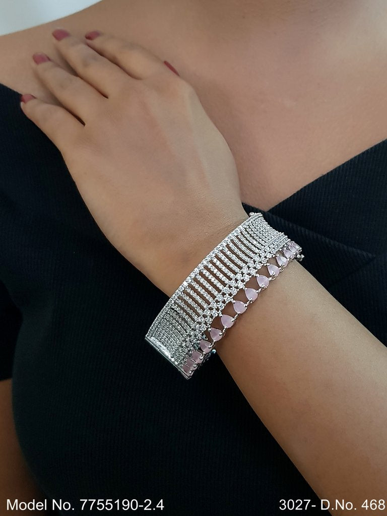 Royal Bride Bangles - View 2 - Amaara World