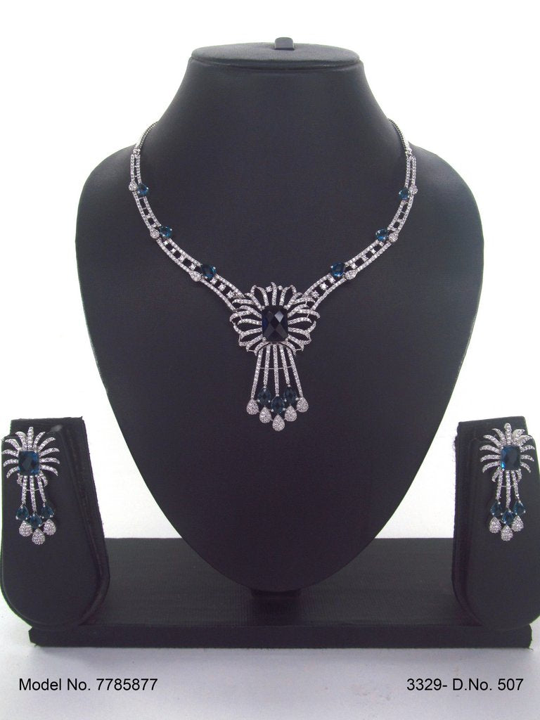 A Masterpiece | Handcrafted Traditional Jewellery Set - Style 3 - Amaara World