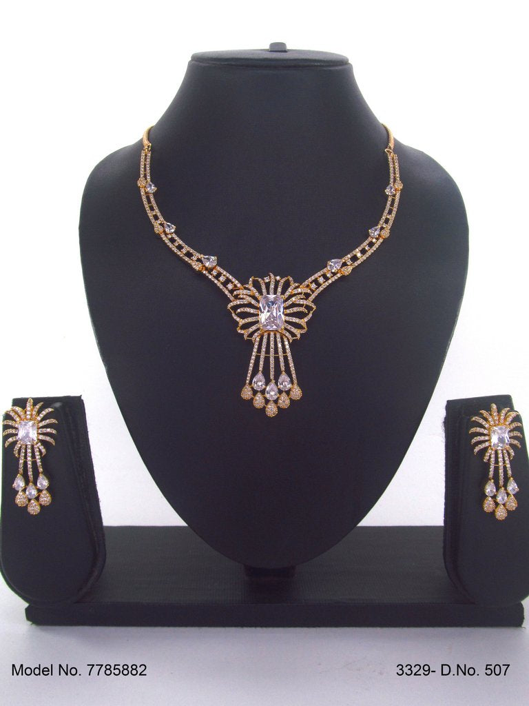 A Masterpiece | Handcrafted Traditional Jewellery Set - Style 6 - Amaara World