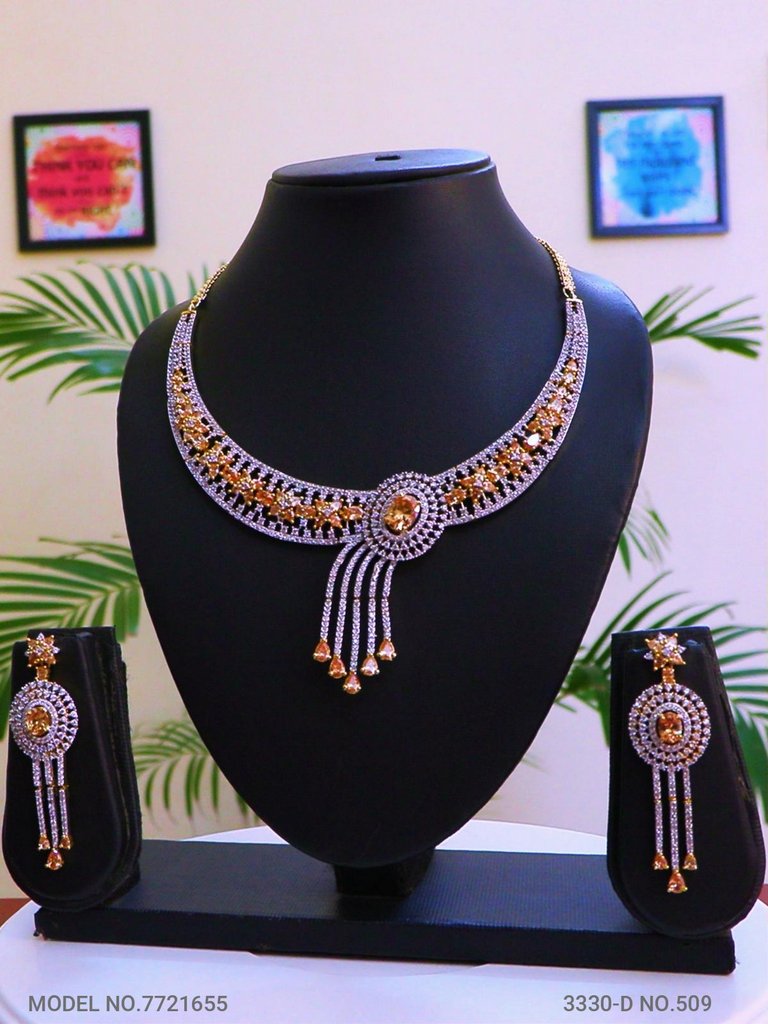 Statement Necklaces in Trend - Amaara World USA - SKU 7721655