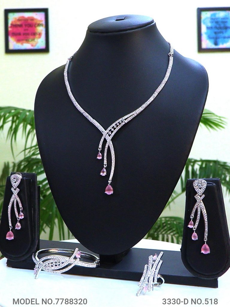 Meet Tradition...meet Perfection ! - Style 1 - Amaara World