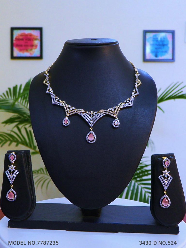The best Gift for a Woman ! Jewelry - Style 4 - Amaara World