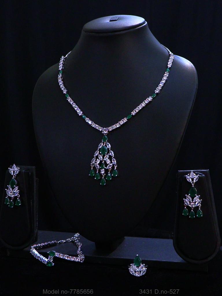 Traditional Pattern will always Stay - Style 4 - Amaara World