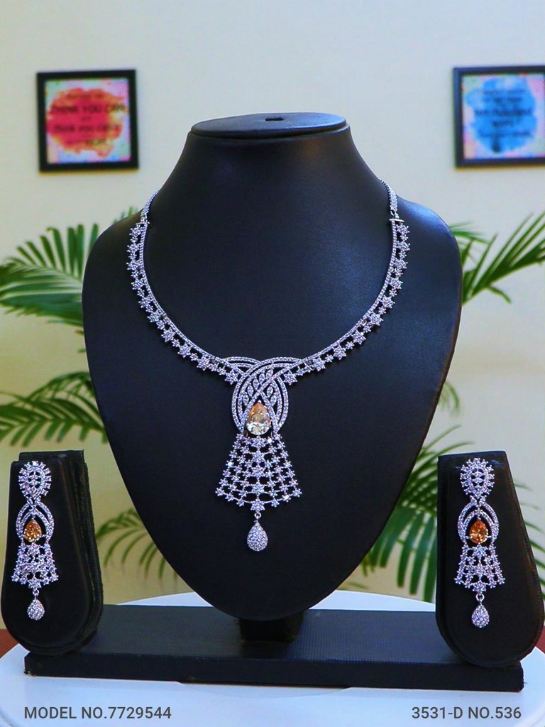 Traditional Jewelry | Available to Wholesale Buyers - Style 2 - Amaara World