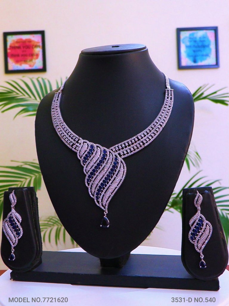Traditional Zirconia Jewelry Set for Classy Women - Style 2 - Amaara World