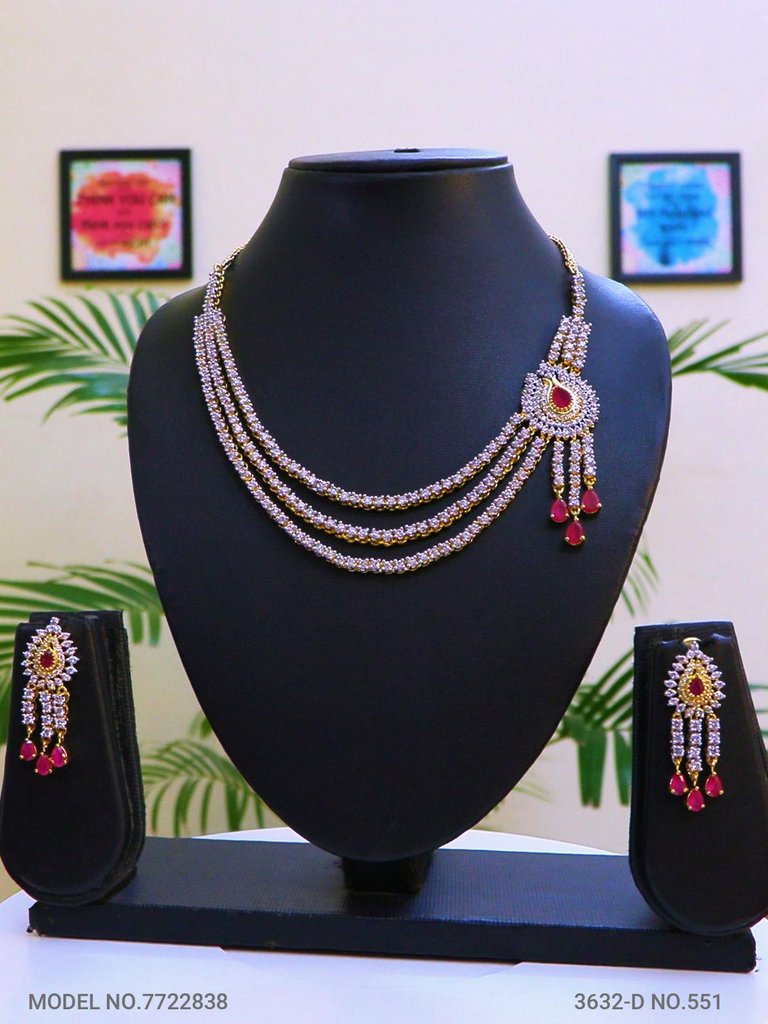 Necklace Designed by Passionate Craftsmen ! - Amaara World USA - SKU 7722838