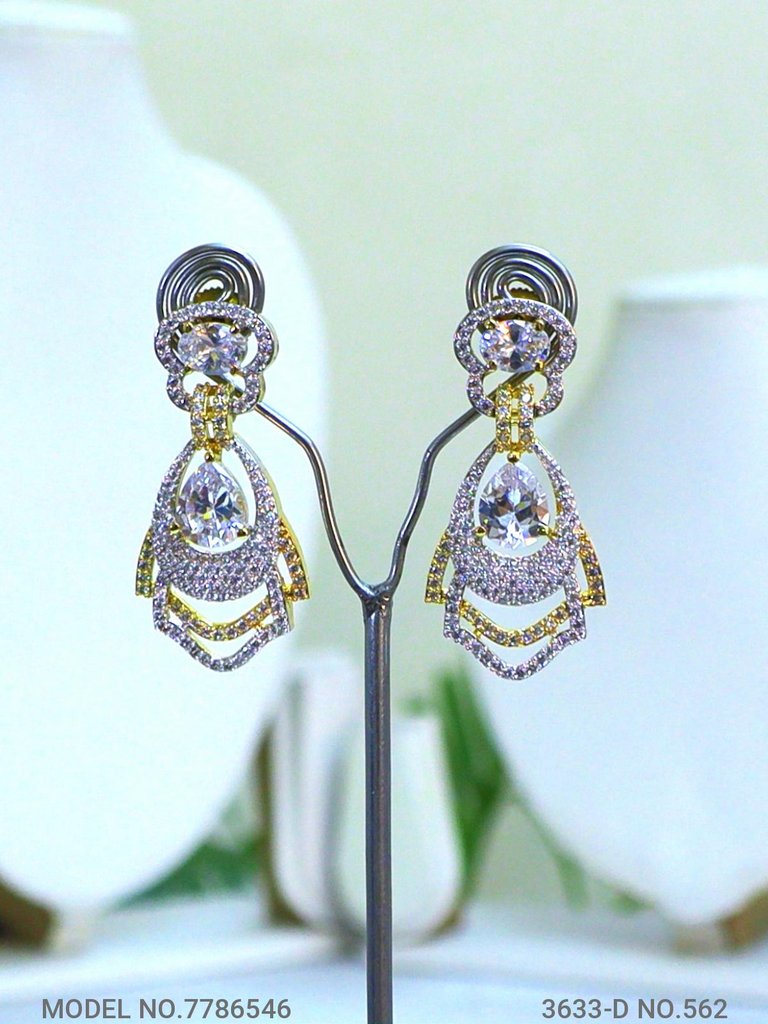 Traditional Zirconia Jewelry Set for Classy Women - View 3 - Amaara World
