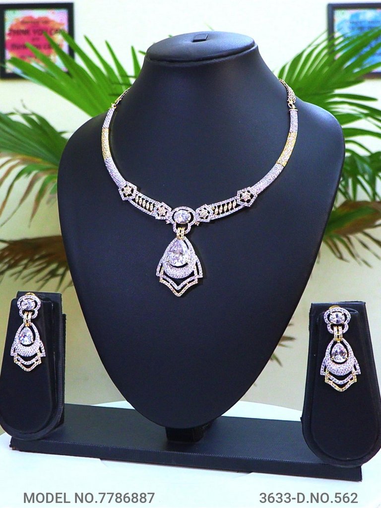 Wedding Jewelry for Trendy Women - Style 1 - Amaara World