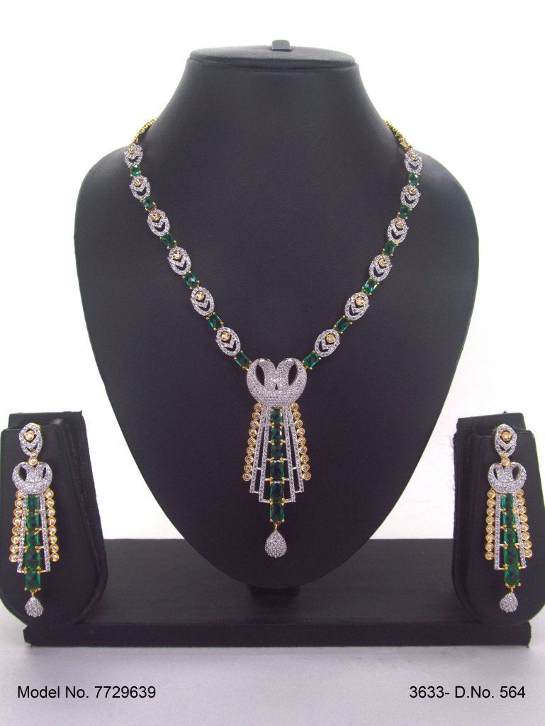 Friendship of Tradition and Trend - Style 8 - Amaara World