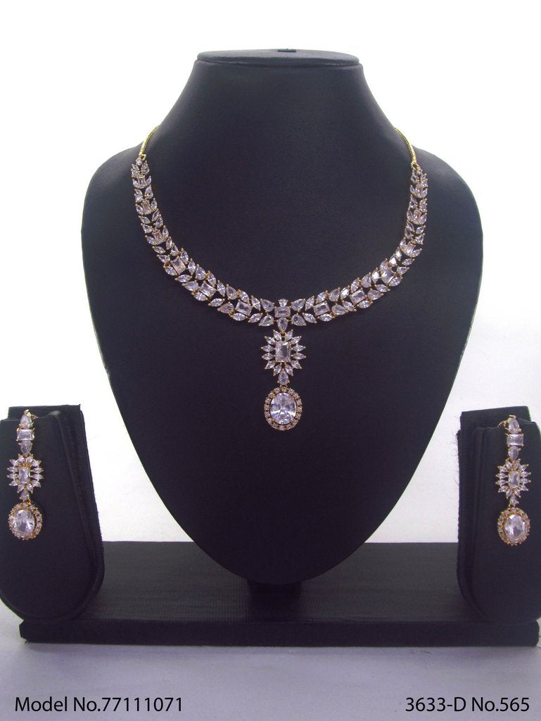 Made In India | Diamond Styled Jewellery Set - Style 4 - Amaara World