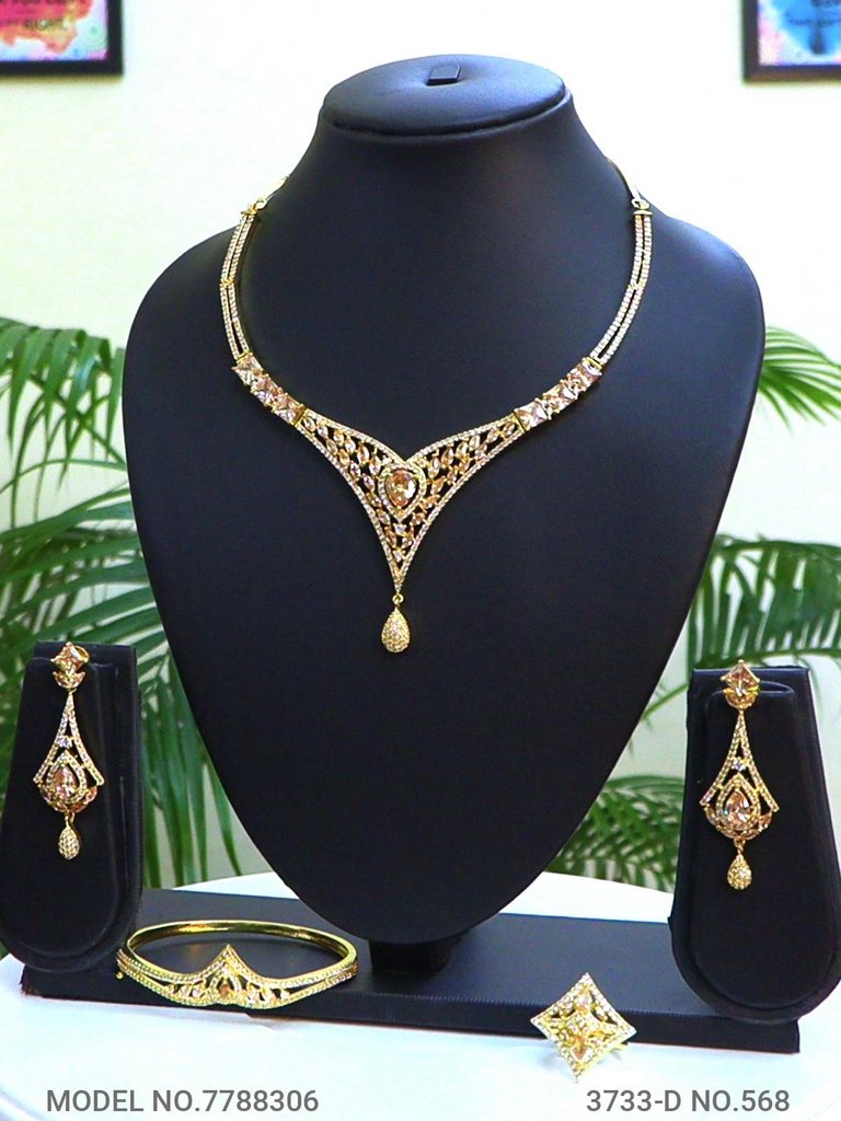 Make an Impression that lasts forever - Style 7 - Amaara World