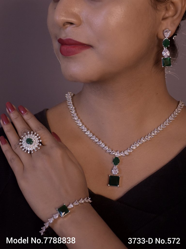 Wholesale Traditional Necklace Set - Style 4 - Amaara World