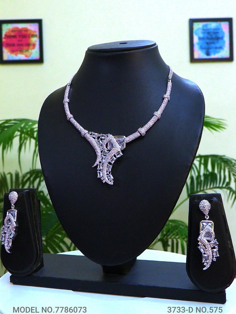 Original Zircon Necklace Set - Style 1 - Amaara World