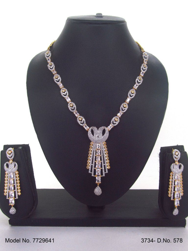Handmade Traditional Masterpiece Zircon Jewelry Set - Style 1 - Amaara World