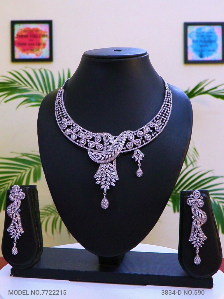 Traditional yet Trendy Design | Ideal for your Parties ! - Style 1 - Amaara World
