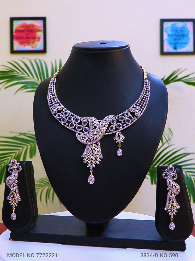 Traditional yet Trendy Design | Ideal for your Parties ! - Style 3 - Amaara World
