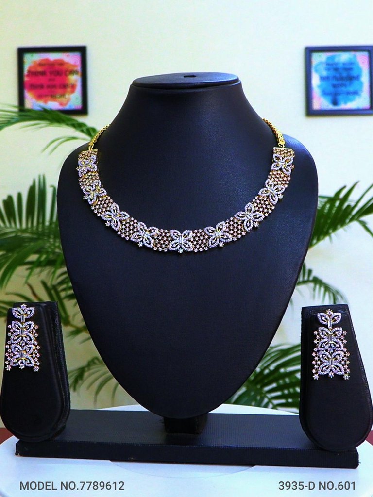 Traditional Cz Jewelry Sets - Style 1 - Amaara World