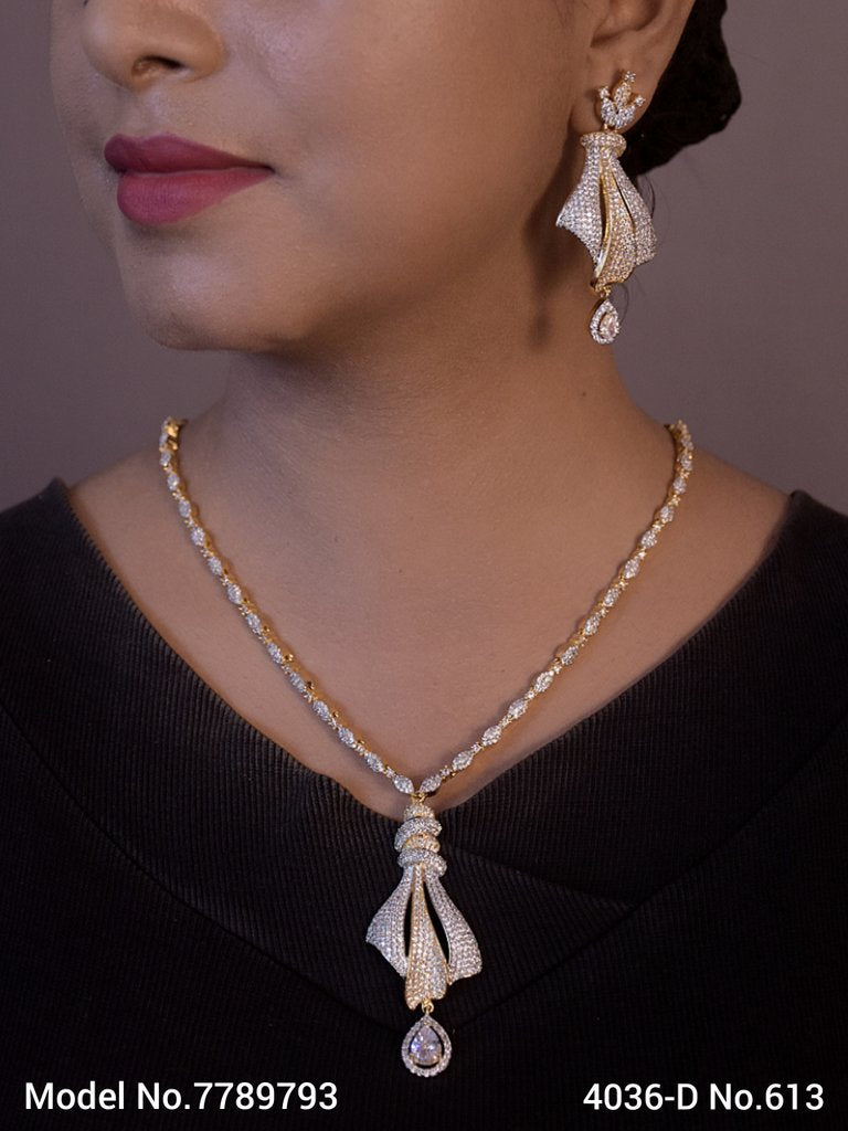 Meet Tradition...meet Perfection ! - Style 1 - Amaara World
