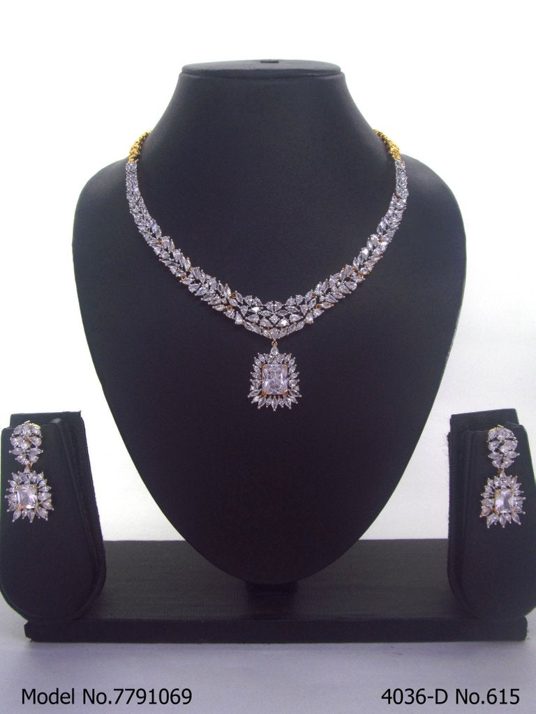 Traditional American Diamond Set - Style 3 - Amaara World