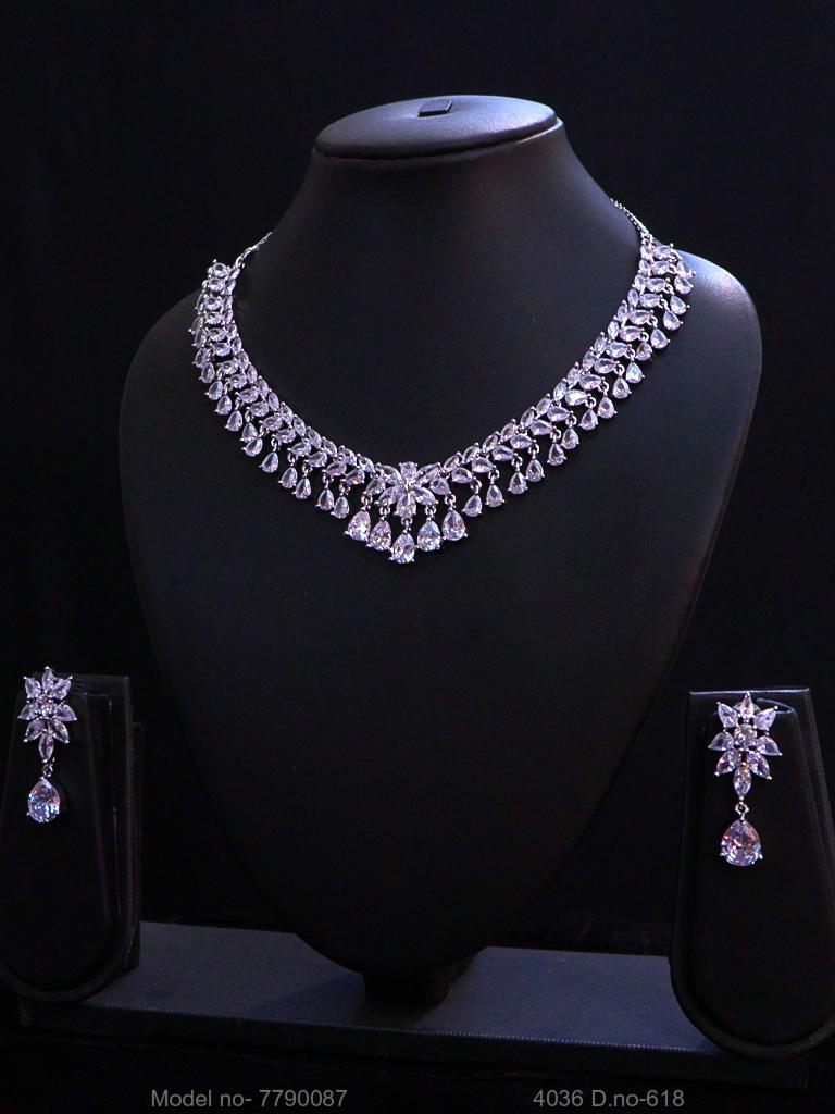 Wedding Gifts for Wedding Parties - Amaara World USA - SKU 7790087