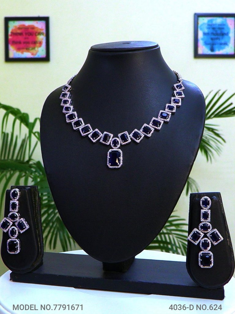 Original Zircon Necklace Set - Style 2 - Amaara World