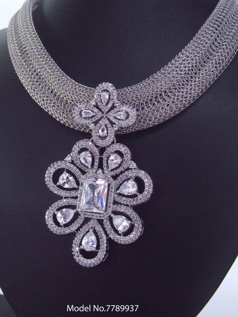 Bridesmaid Necklace Set for Traditional Weddings - View 2 - Amaara World