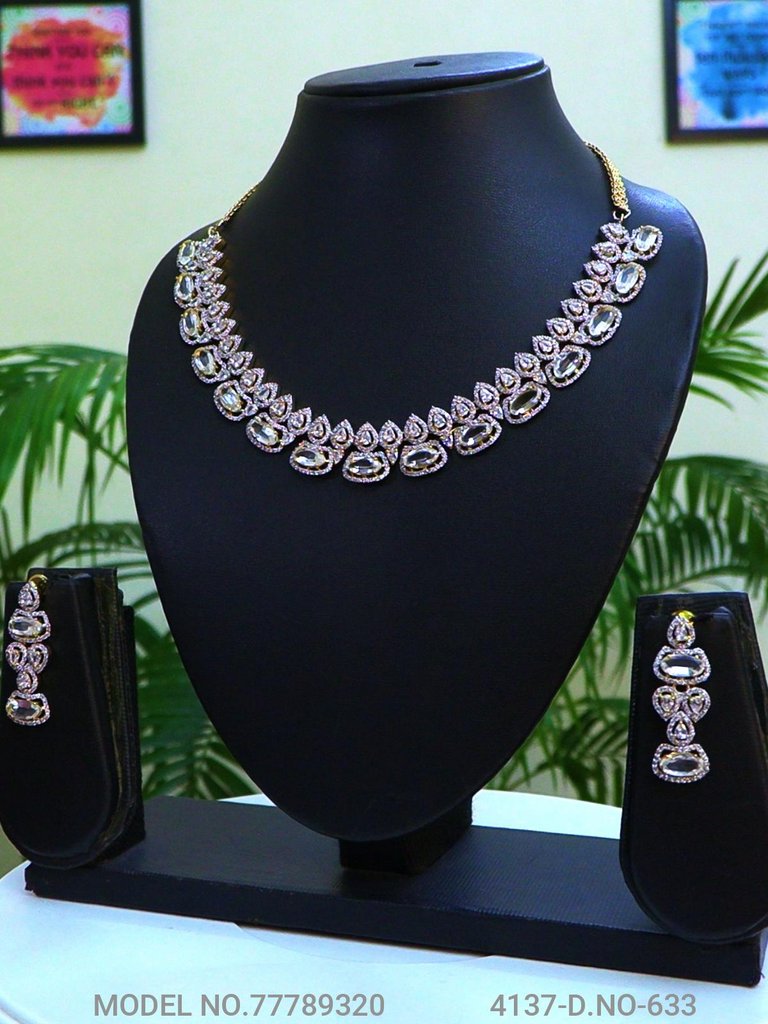 Let your Personality reflect Art - Style 1 - Amaara World