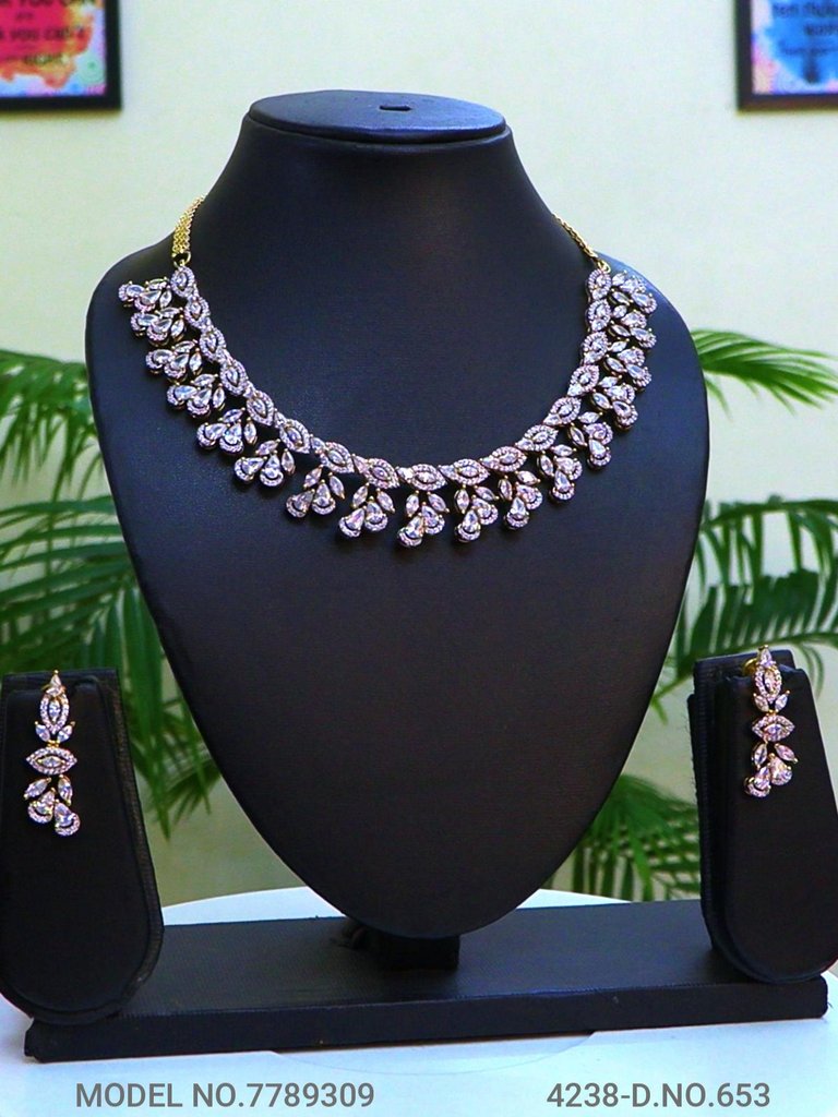 Make an Impression that lasts forever - Style 2 - Amaara World