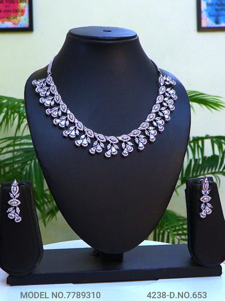 Make an Impression that lasts forever - Style 3 - Amaara World