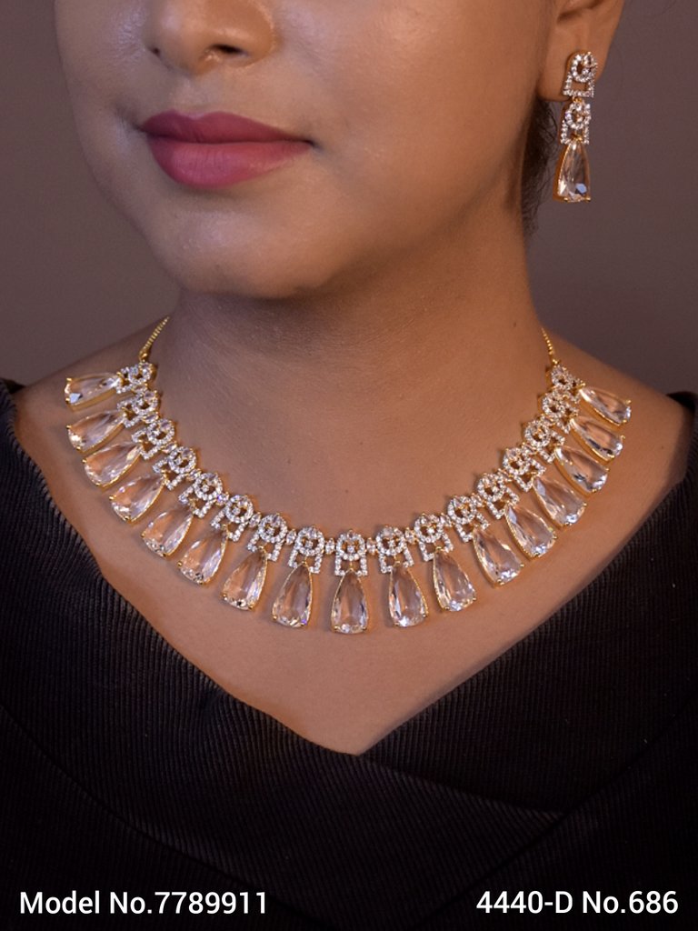 Wedding Gifts for Wedding Parties - Style 1 - Amaara World