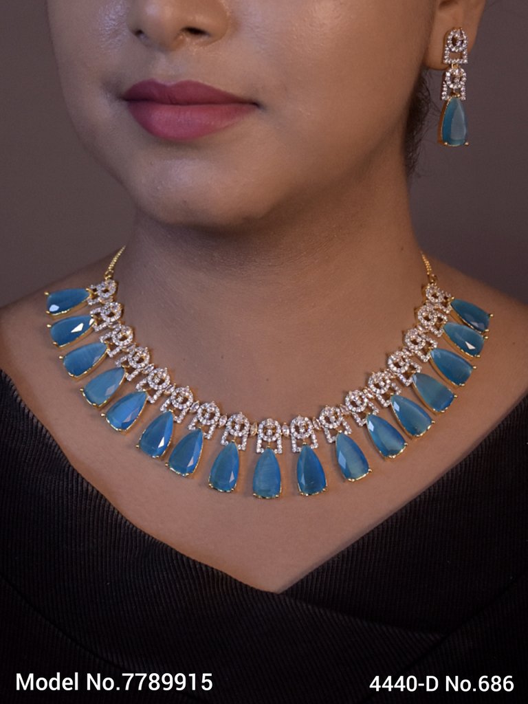 Wedding Gifts for Wedding Parties - Style 3 - Amaara World