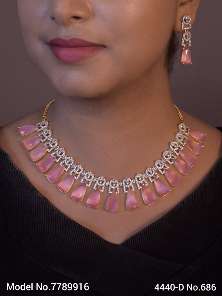 Wedding Gifts for Wedding Parties - Style 4 - Amaara World