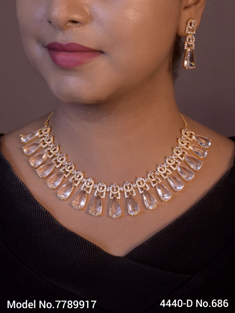 Wedding Gifts for Wedding Parties - Style 5 - Amaara World