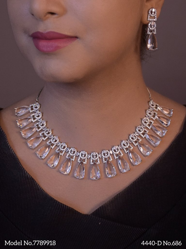 Wedding Gifts for Wedding Parties - Style 6 - Amaara World