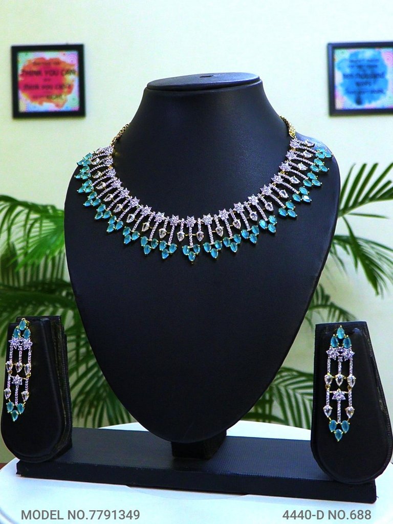 Traditional Pattern will always Stay - Style 8 - Amaara World