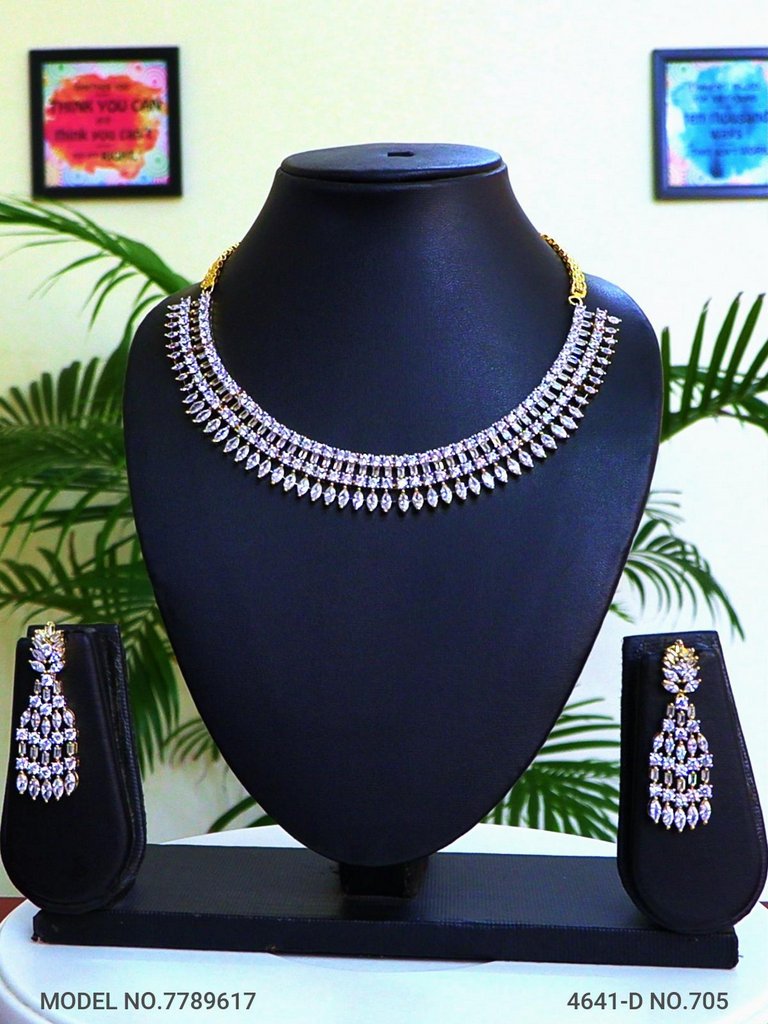 Bridesmaid Necklace Set for Traditional Weddings - Amaara World USA - SKU 7789617